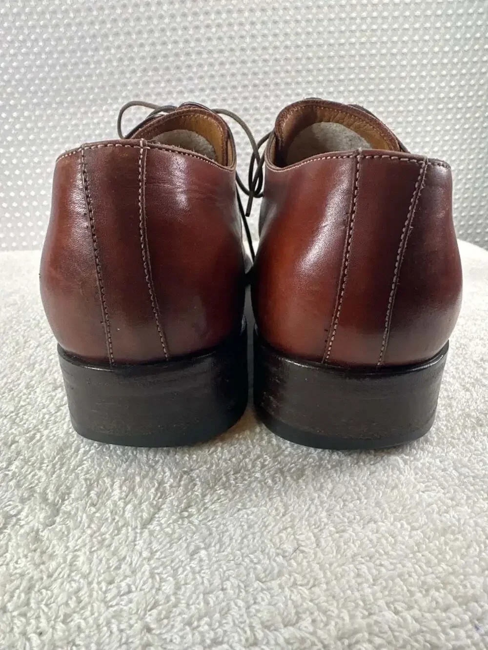 Santoni Brown Leather Apron Toe Derby Shoes Size 8 D